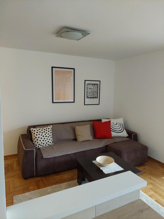 Ferienwohnung Sonata Belgrad Exterior foto