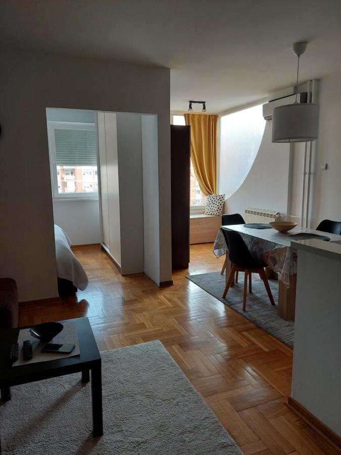 Ferienwohnung Sonata Belgrad Exterior foto