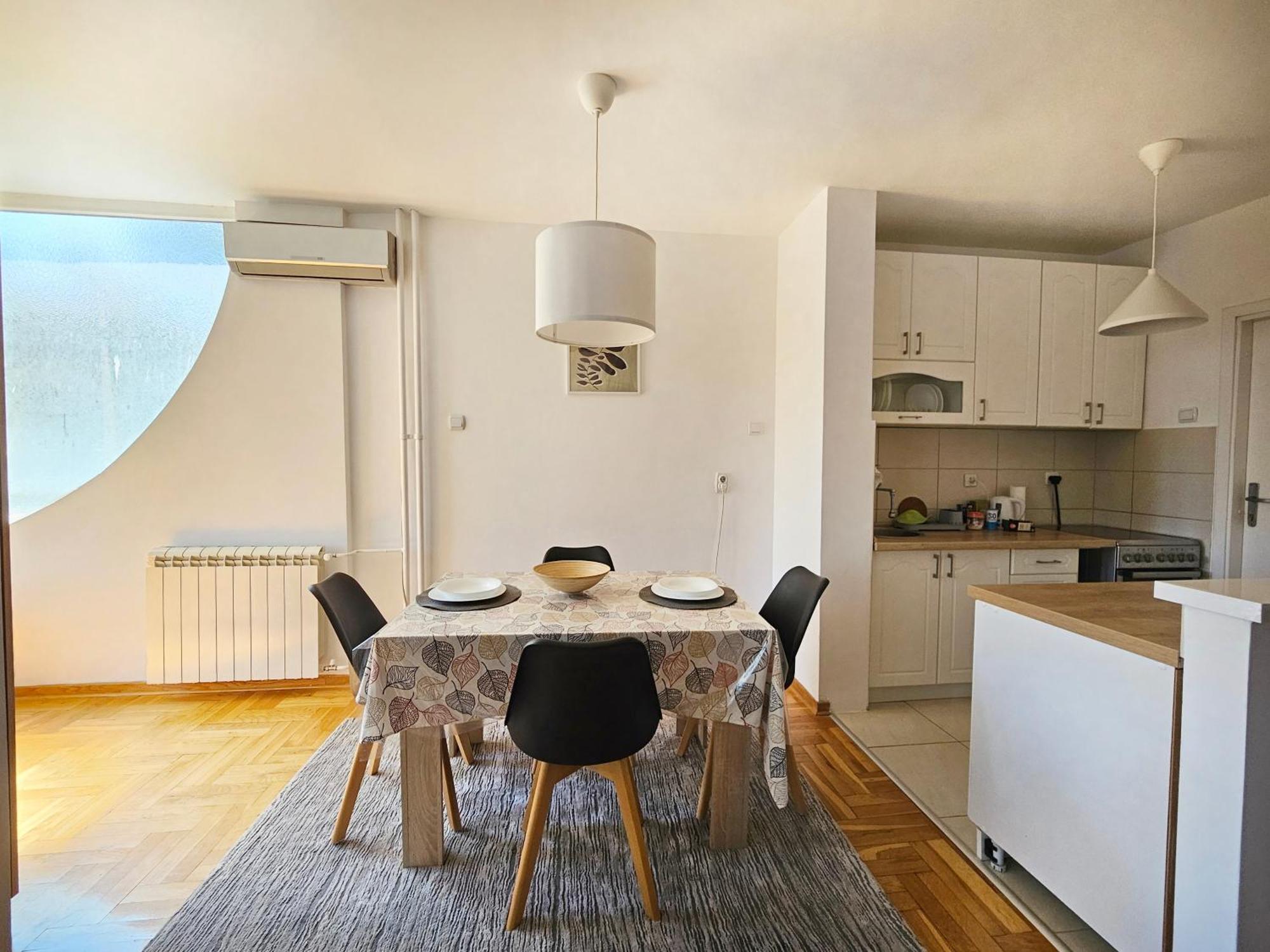 Ferienwohnung Sonata Belgrad Exterior foto
